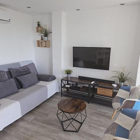 Pueblo Blanco Sea View Apartment By Namaste Elite Torremolinos Exterior photo