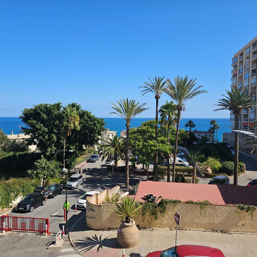 Pueblo Blanco Sea View Apartment By Namaste Elite Torremolinos Exterior photo