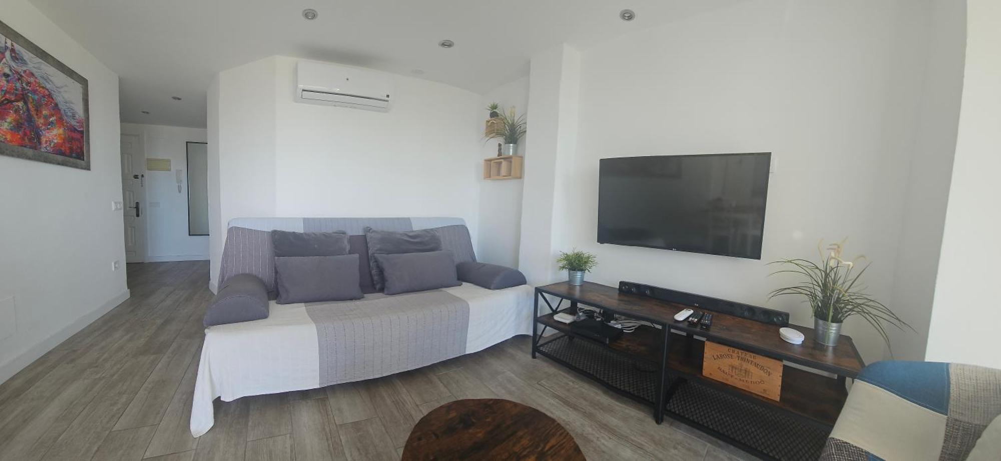 Pueblo Blanco Sea View Apartment By Namaste Elite Torremolinos Exterior photo