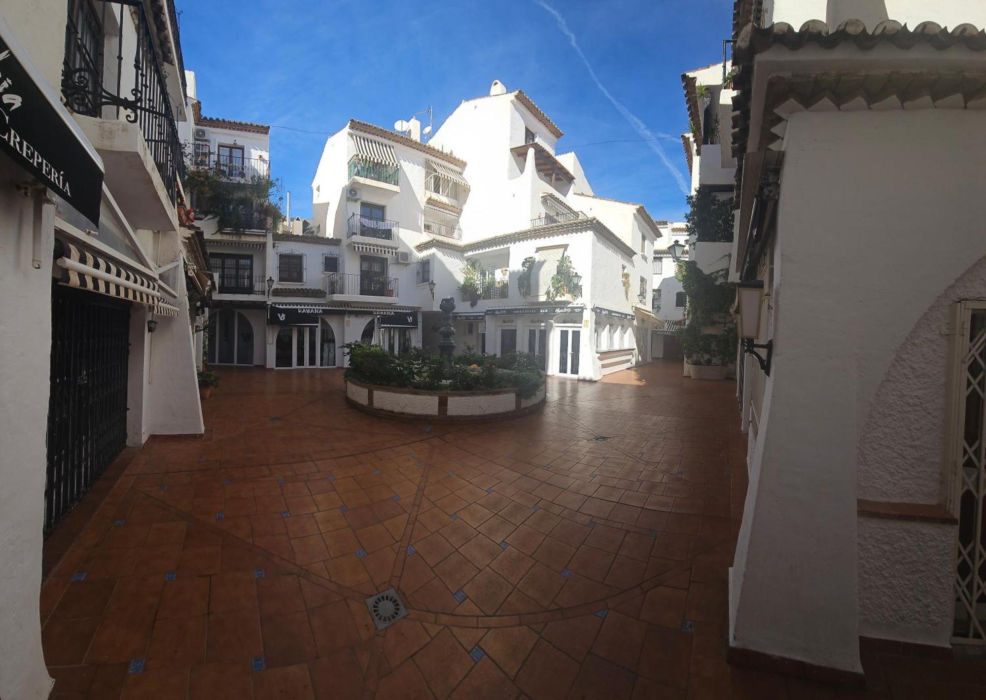 Pueblo Blanco Sea View Apartment By Namaste Elite Torremolinos Exterior photo